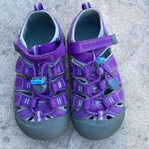 Girl's Keen Sandals